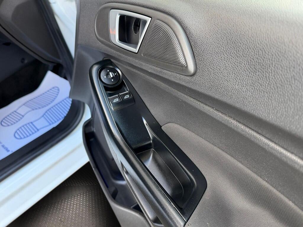 Used Ford Fiesta 2015 for sale - 77839701: Photo 12
