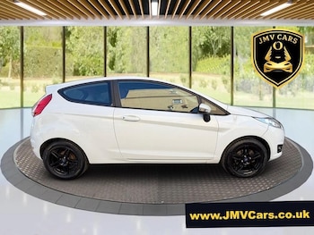 Used Ford Fiesta 2015 for sale - 77839701: Photo