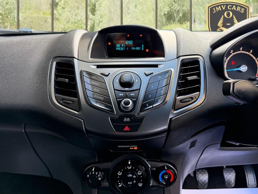 Used Ford Fiesta 2015 for sale - 77839701: Photo 9