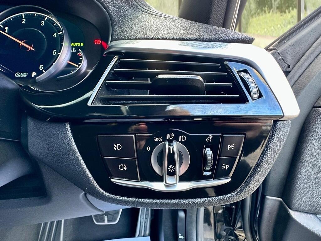 Used BMW 5 Series 2018 for sale - 77386633: Photo 23