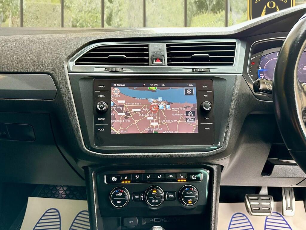 Used Volkswagen Tiguan 2019 for sale - 76084011: Photo 16