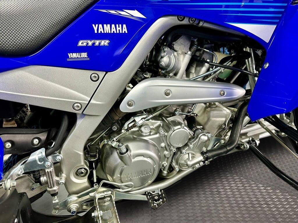 Yamaha YFM700R