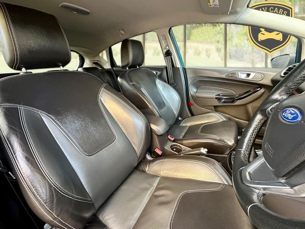 Used Ford Fiesta 2015 for sale - 77052515: Photo 12