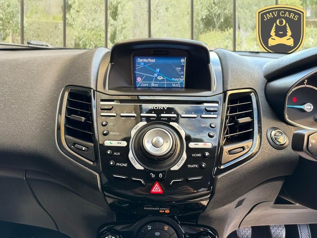 Used Ford Fiesta 2015 for sale - 77052515: Photo 15