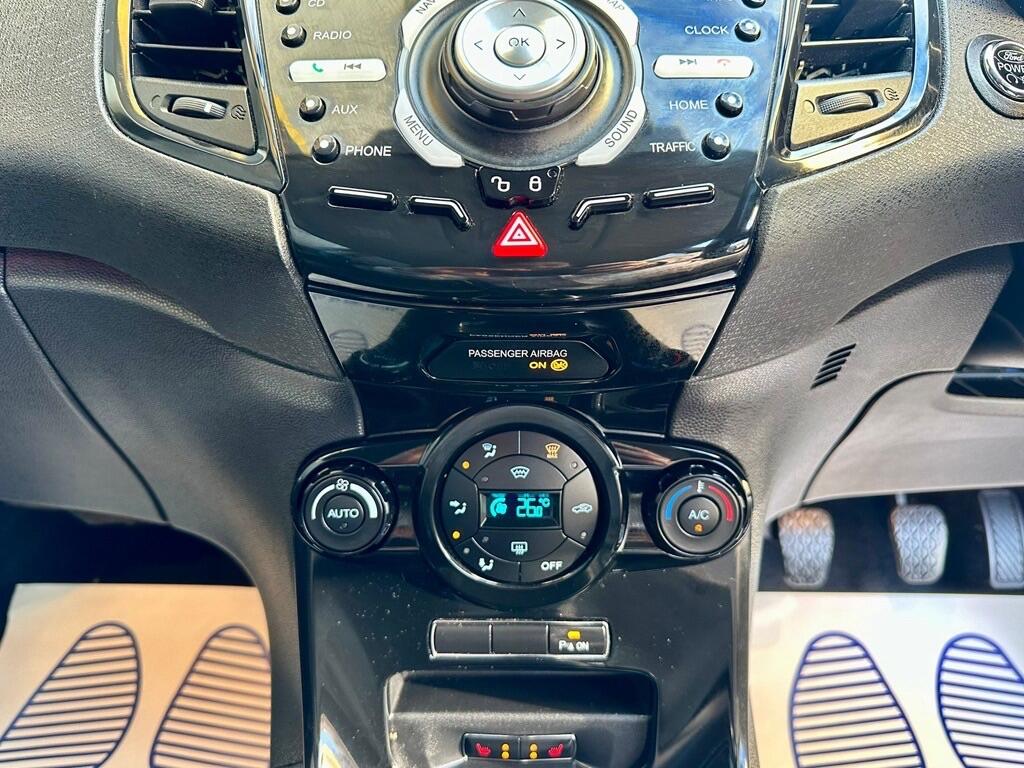Used Ford Fiesta 2015 for sale - 77052515: Photo 17