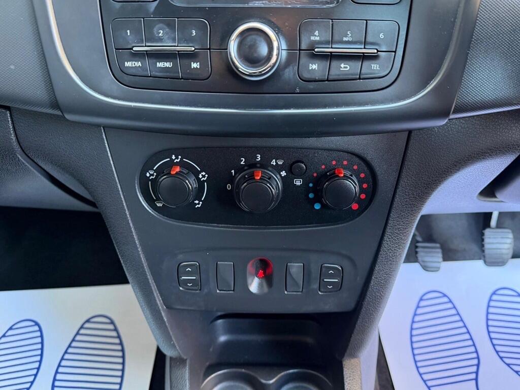 Used Dacia Sandero 2016 for sale - 77839096: Photo 14