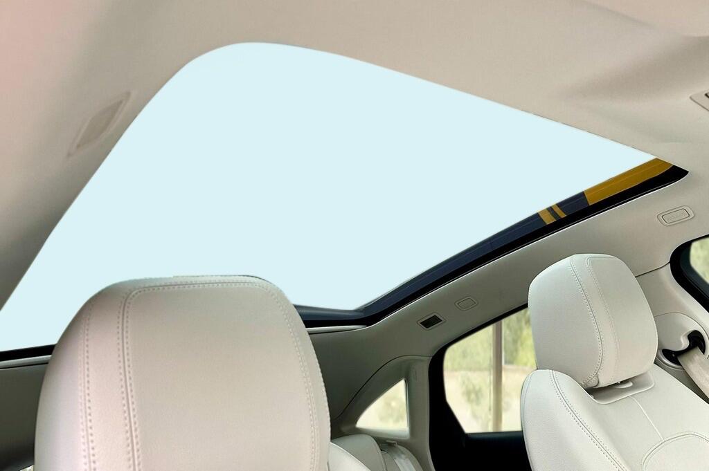 Used Jaguar E-Pace for sale - 76473777: Photo 12