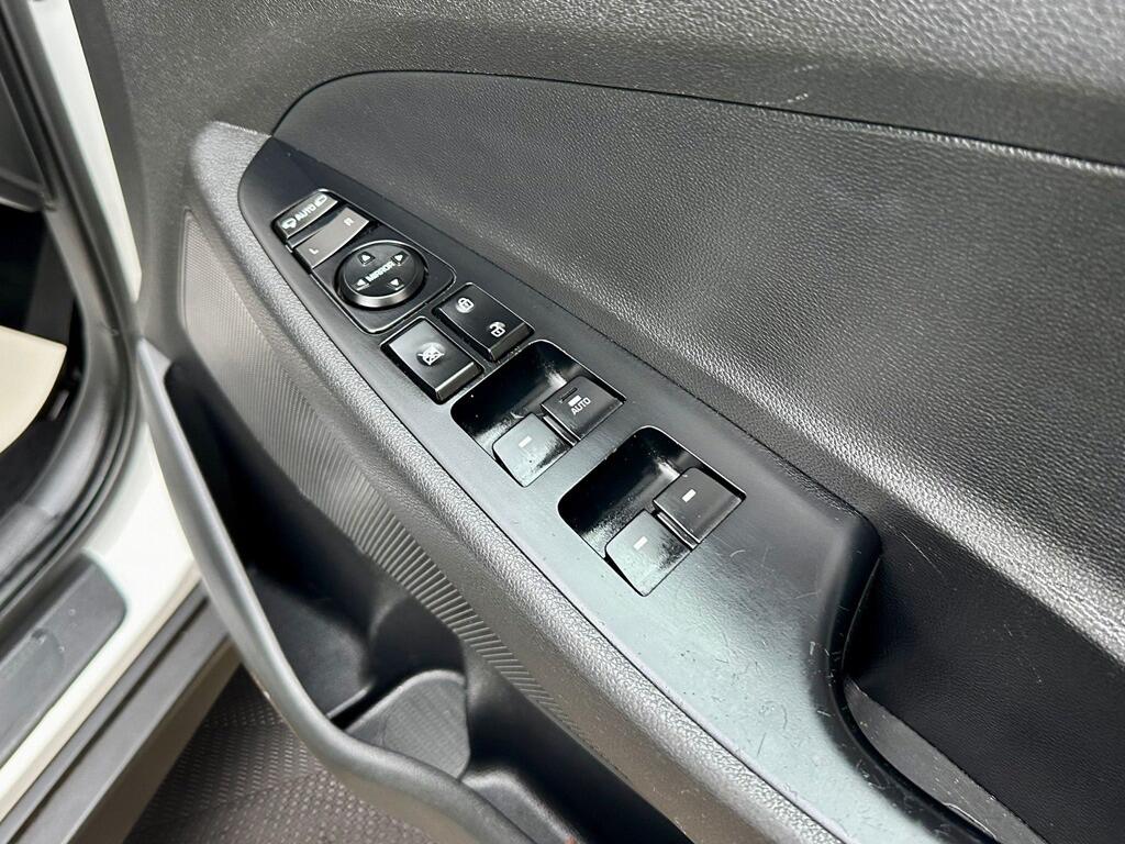 Used Hyundai TUCSON 2017 for sale - 76550195: Photo 17