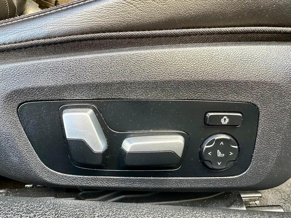 Used BMW 8 Series for sale - 76990286: Photo 24