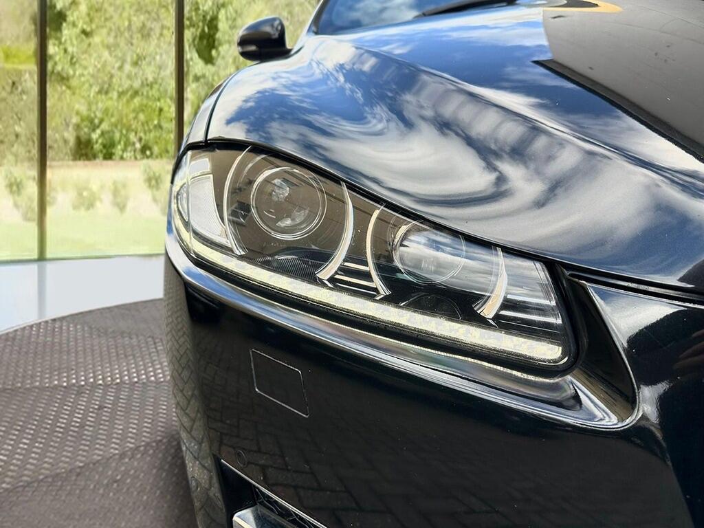 Used Jaguar XF for sale - 76371636: Photo 9