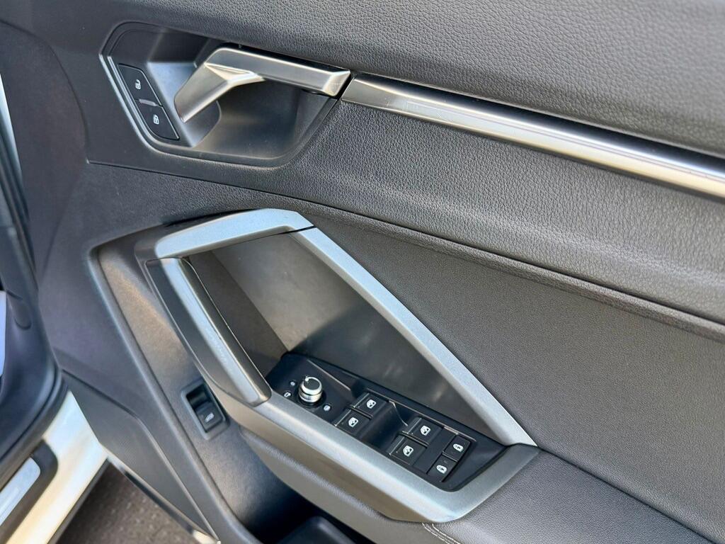 Used Audi Q3 for sale - 78184963: Photo 19