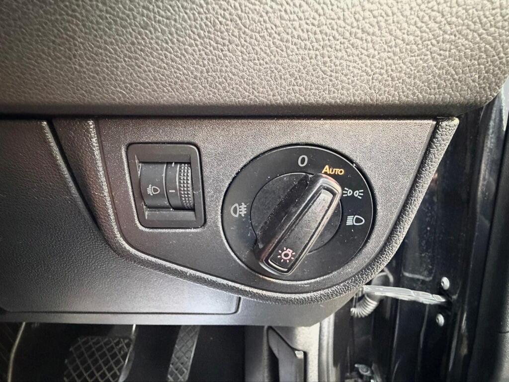 Used Volkswagen Polo for sale - 77823639: Photo 17