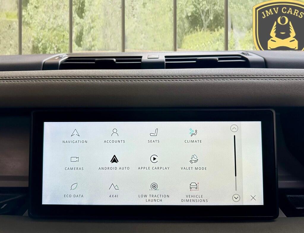 Used Land Rover Defender 2020 for sale - 76528055: Photo 17