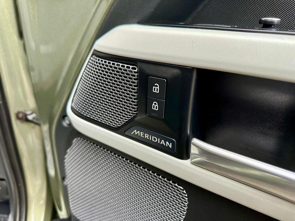 Used Land Rover Defender 2020 for sale - 76528055: Photo 20