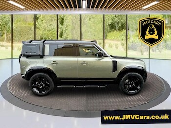 Used Land Rover Defender 2020 for sale - 76528055: Photo