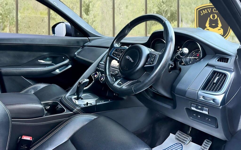 Used Jaguar E-Pace 2019 for sale - 76398835: Photo 11