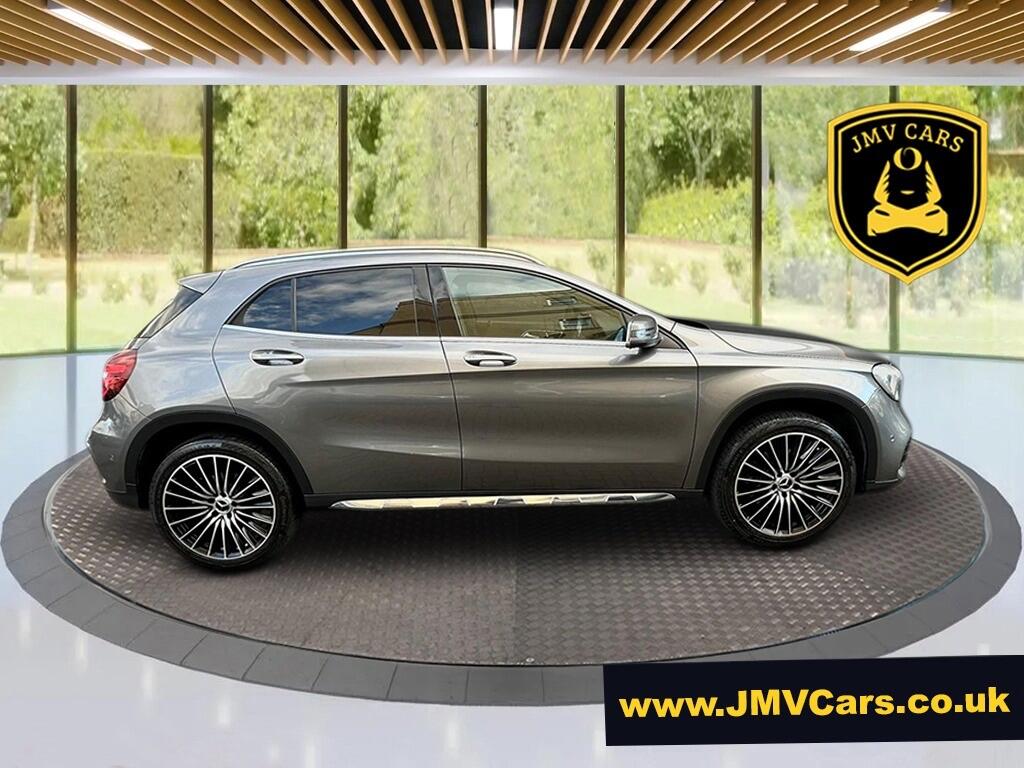 Used Mercedes-Benz GLA 2018 for sale - 76381182: Photo 2