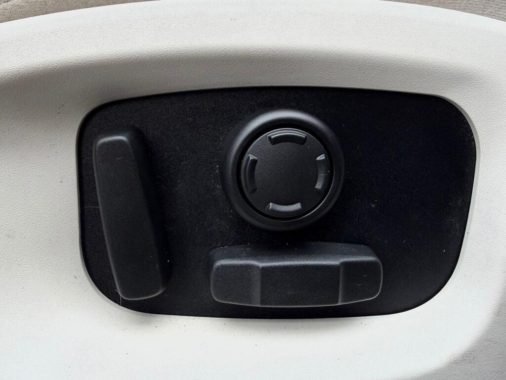 Used Jaguar E-Pace for sale - 77925520: Photo 23