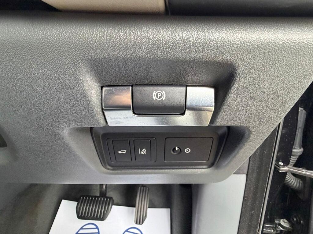 Used Jaguar E-Pace for sale - 77925520: Photo 24