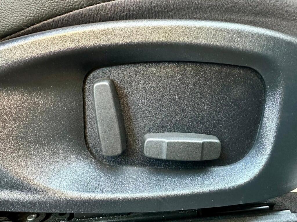 Used Jaguar E-Pace for sale - 77266624: Photo 21