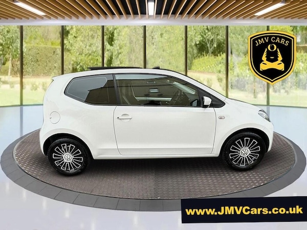 Used Volkswagen up! 2013 for sale - 75797513: Photo 2