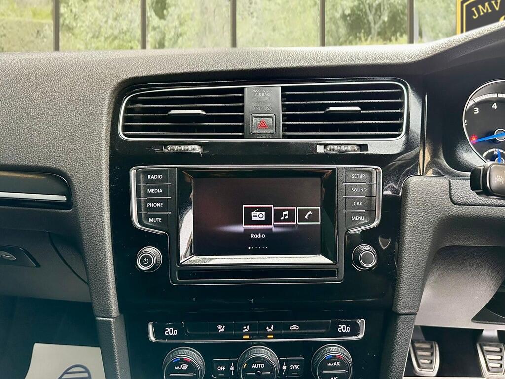 Used Volkswagen Golf 2014 for sale - 76592817: Photo 15