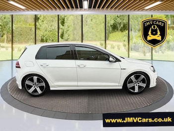 Used Volkswagen Golf 2014 for sale - 76592817: Photo
