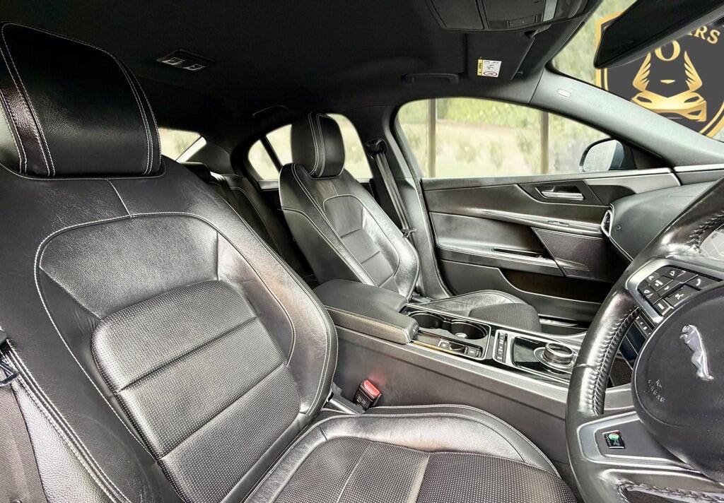 Used Jaguar XE 2017 for sale - 78058682: Photo 11