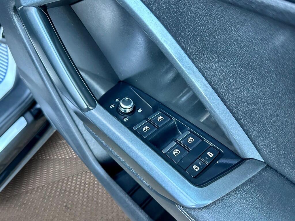 Used Audi Q3 2019 for sale - 76898553: Photo 18