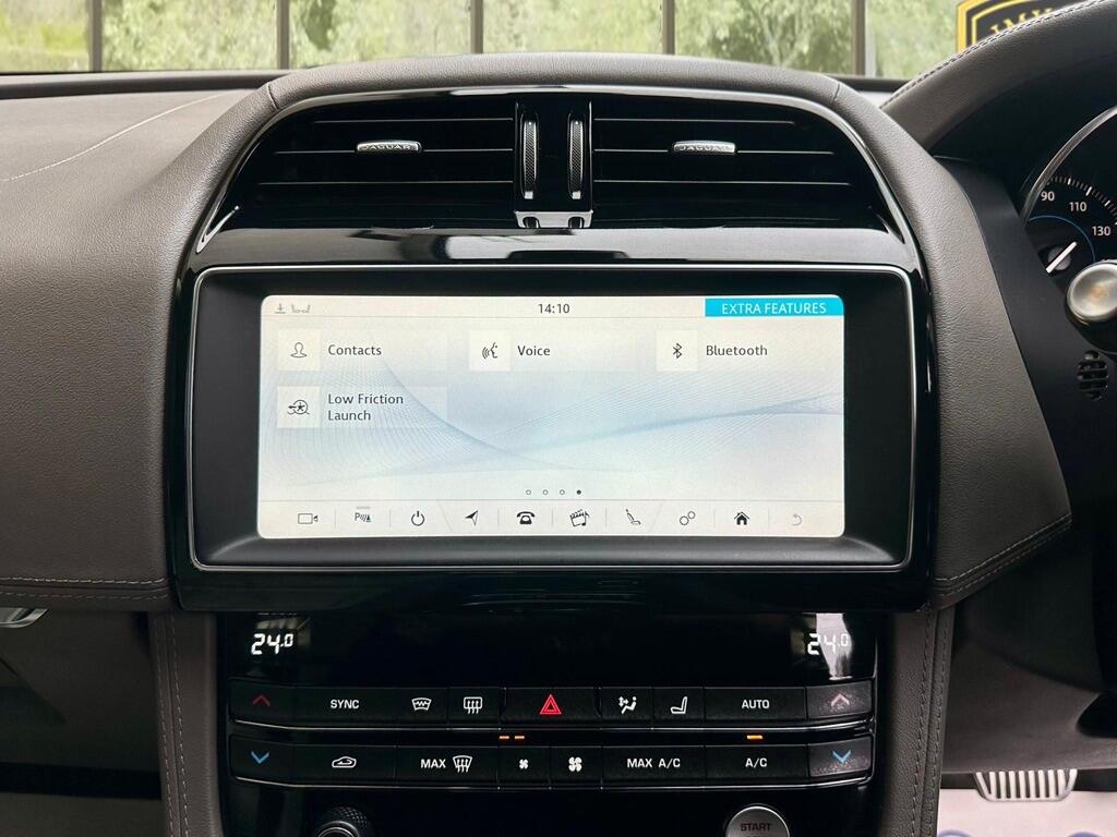 Used Jaguar F-Pace 2018 for sale - 76688572: Photo 18