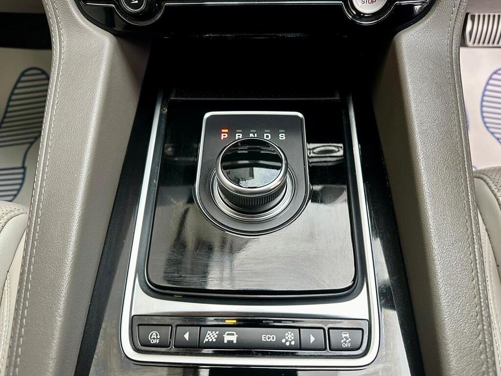 Used Jaguar F-Pace 2018 for sale - 76688572: Photo 20