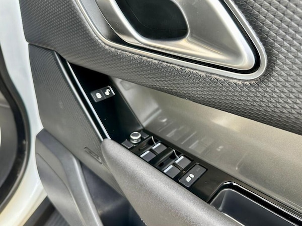 Used Land Rover Range Rover Velar for sale - 76336586: Photo 19