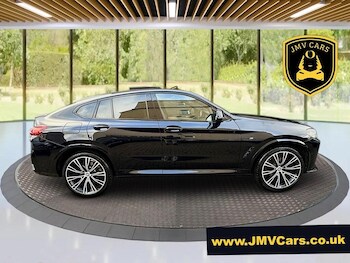 Used BMW X4 2021 for sale - 77166501: Photo