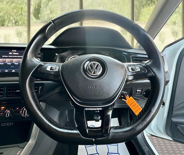 Used Volkswagen Polo 2018 for sale - 76200884: Photo 11