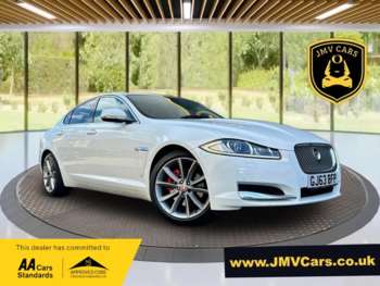 2013 - D LUXURY 4-Door