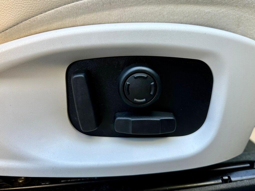 Used Jaguar E-Pace 2020 for sale - 77229407: Photo 23