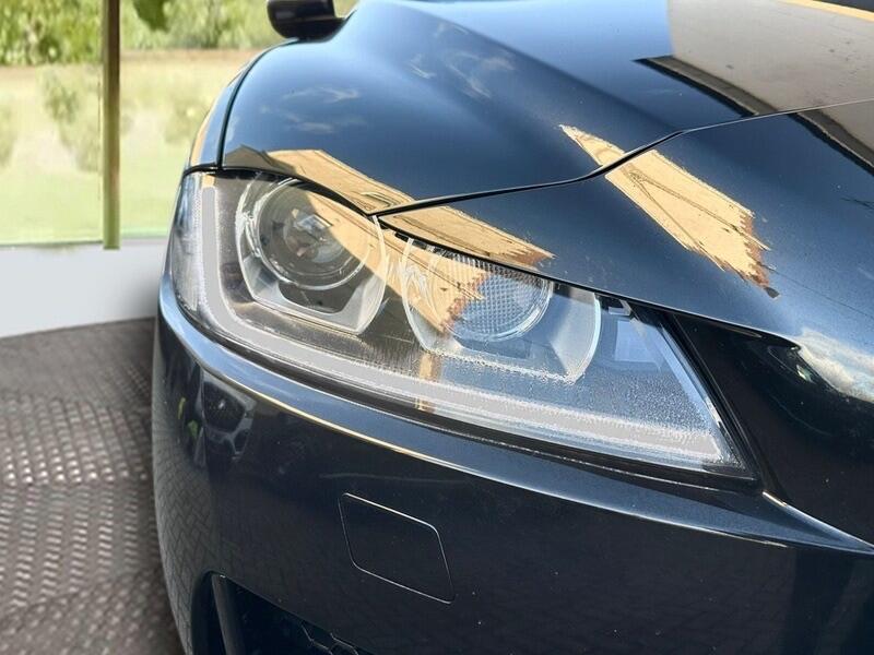 Used Jaguar F-Pace 2018 for sale - 77376137: Photo 9