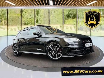 (16) - 2.0 TFSI Sportback S Tronic quattro Euro 6 (s/s) 5dr (Nav)