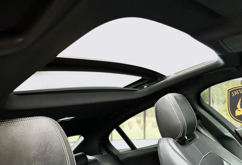 Used Jaguar XE 2017 for sale - 77637829: Photo 12