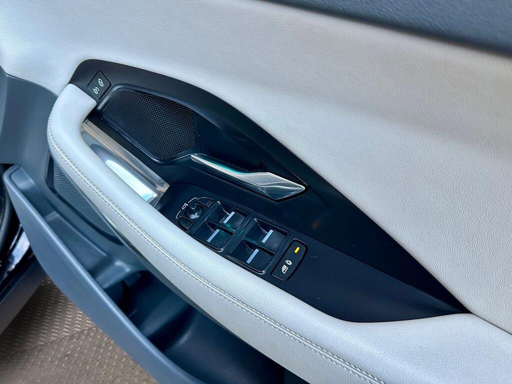 Used Jaguar E-Pace 2019 for sale - 77131521: Photo 21