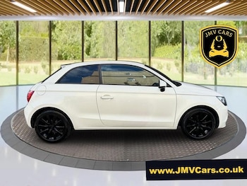 Used Audi A1 2011 for sale - 75857943: Photo