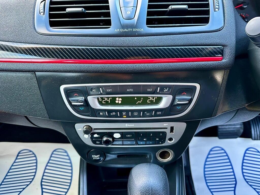 Used Renault Megane 2013 for sale - 76918657: Photo 11