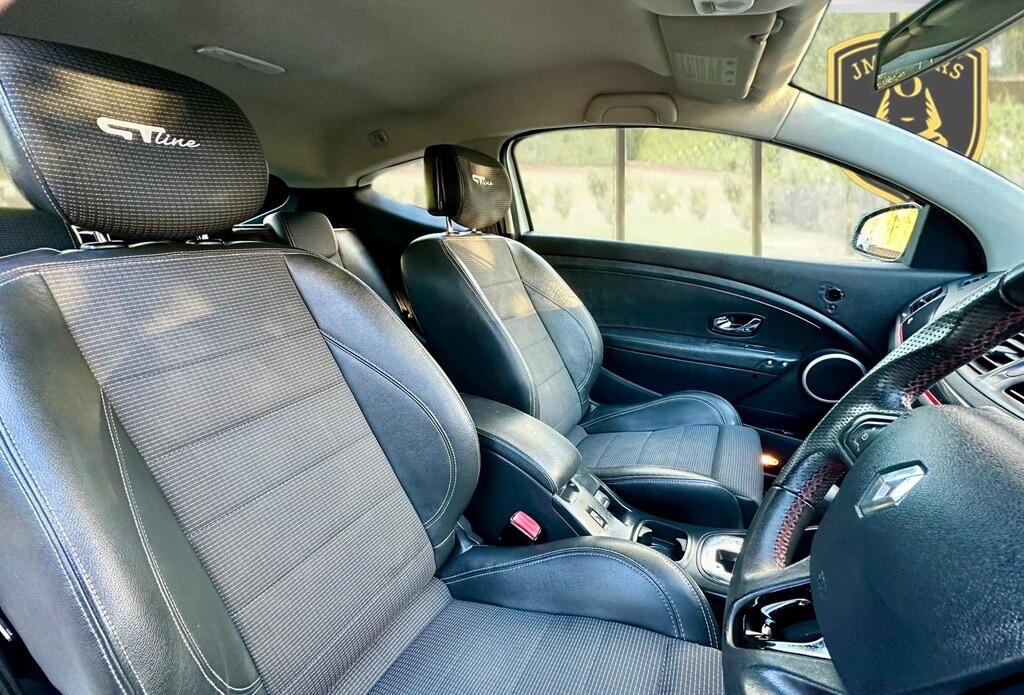 Used Renault Megane 2013 for sale - 76918657: Photo 8