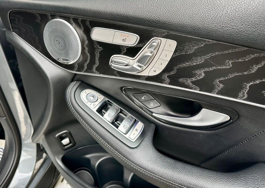 Used Mercedes-Benz GLC 2020 for sale - 76550545: Photo 22