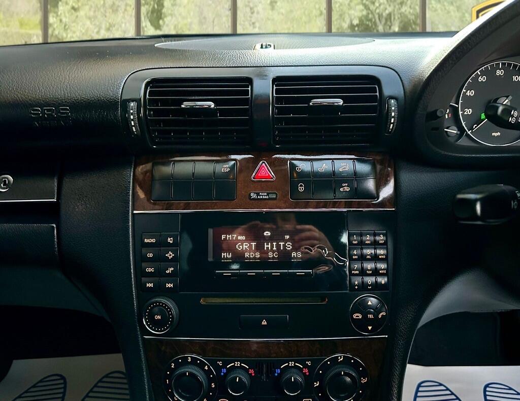 Used Mercedes-Benz C Class 2007 for sale - 76898655: Photo 11