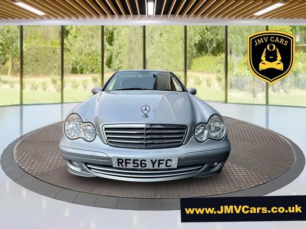 Used Mercedes-Benz C Class 2007 for sale - 76898655: Photo 4