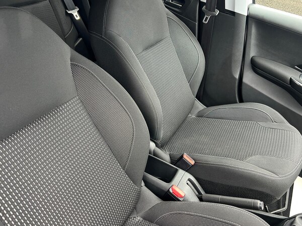 Used Peugeot 208 2019 for sale - 75538991: Photo 39
