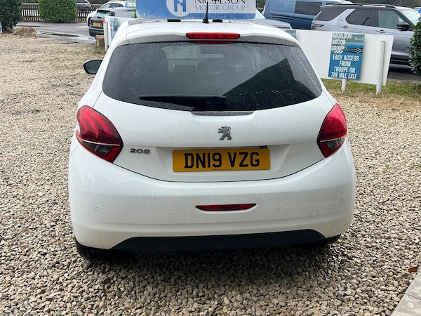 Used Peugeot 208 2019 for sale - 75538991: Photo 6