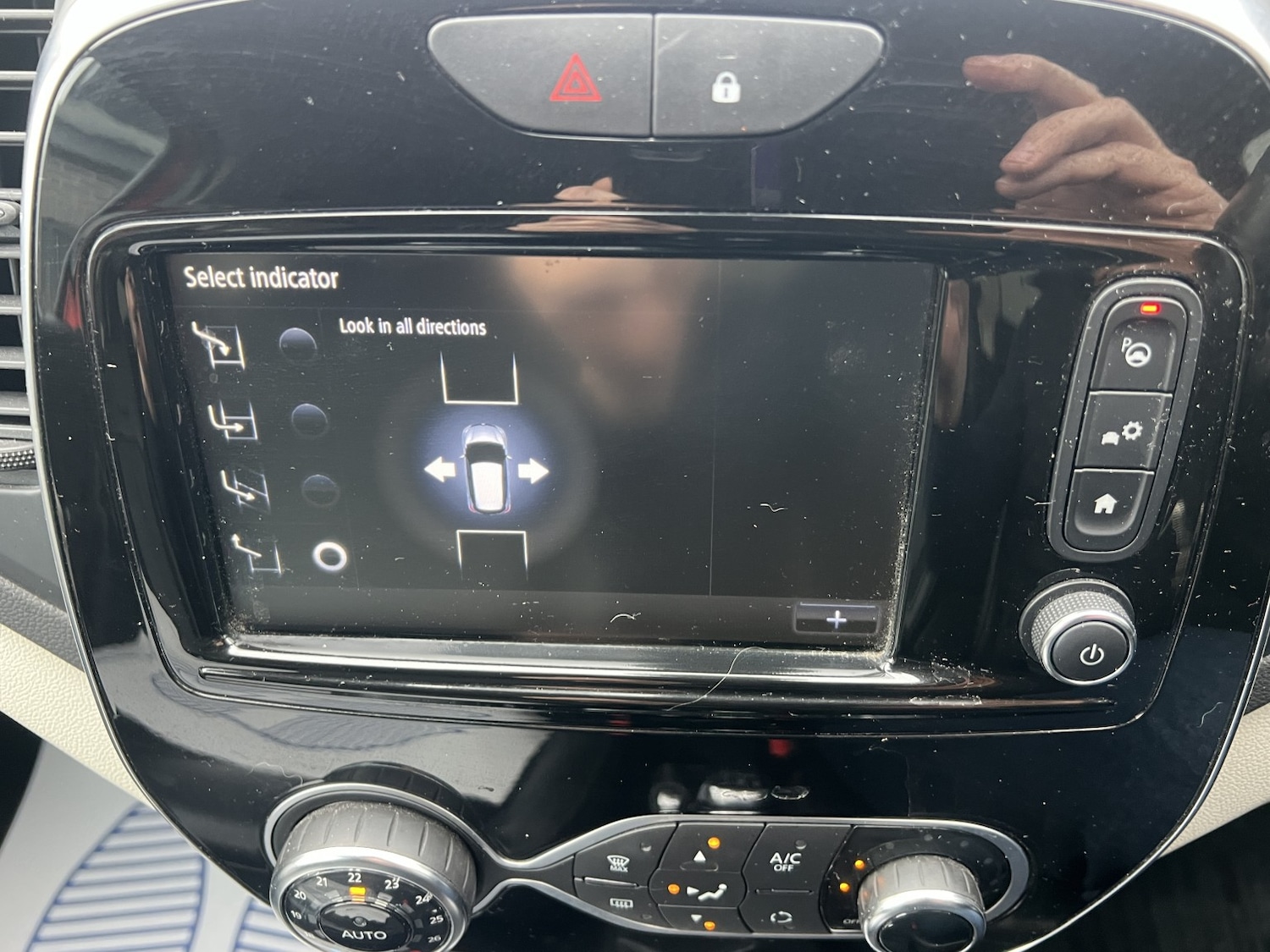 Used Renault Captur 2019 for sale - 77129612: Photo 28