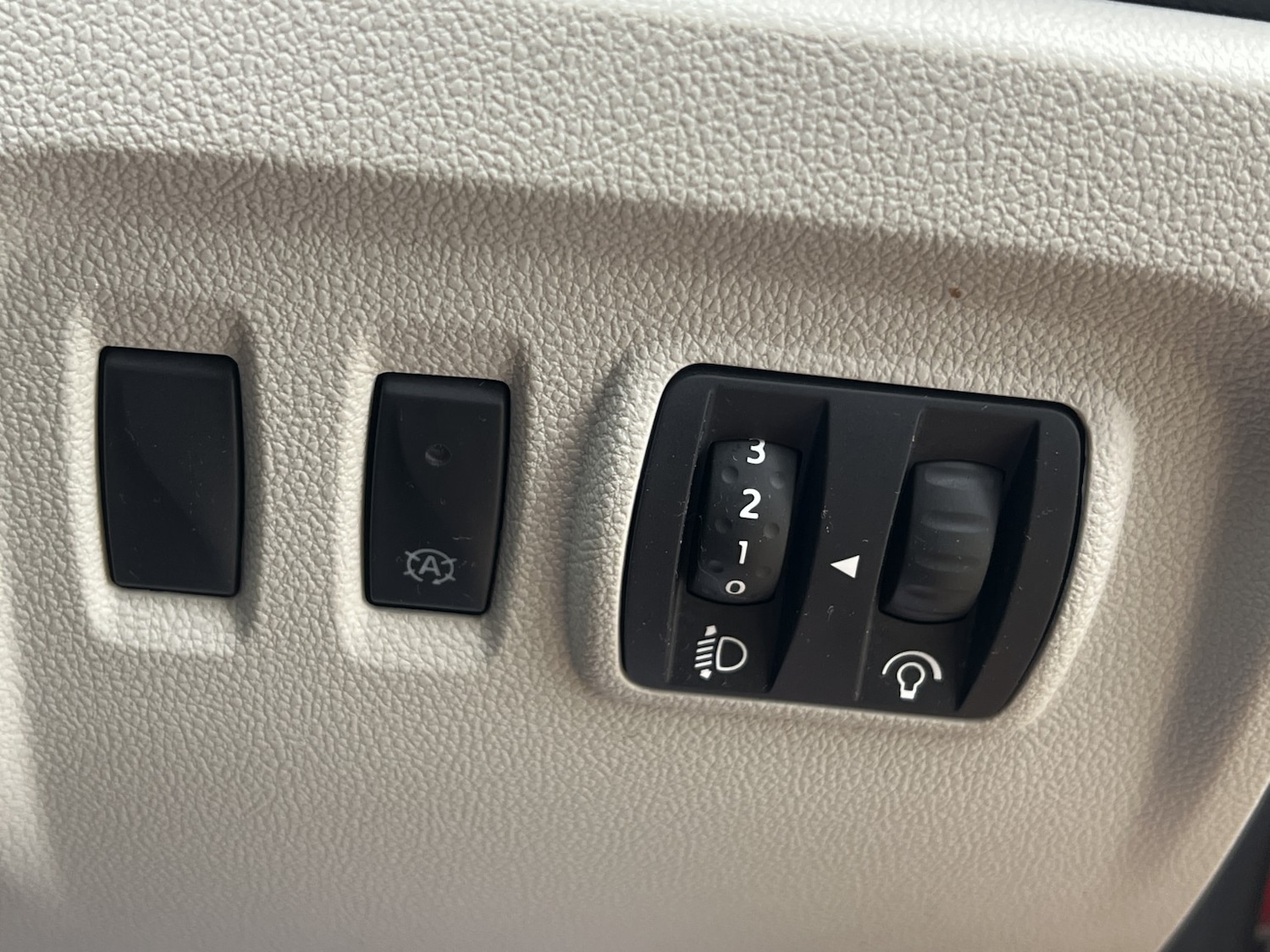 Used Renault Captur 2019 for sale - 77129612: Photo 39